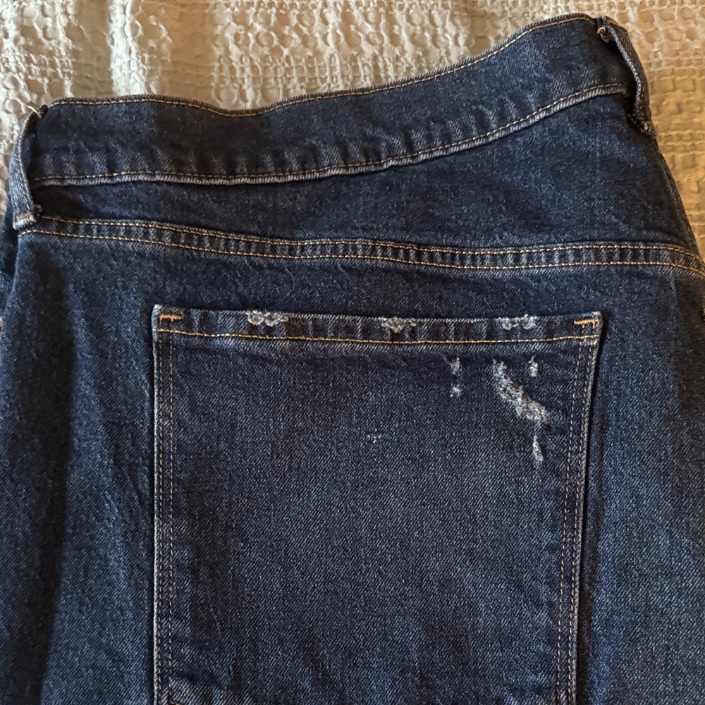 Old Navy Ripped Jeans - Picture 3 of 4